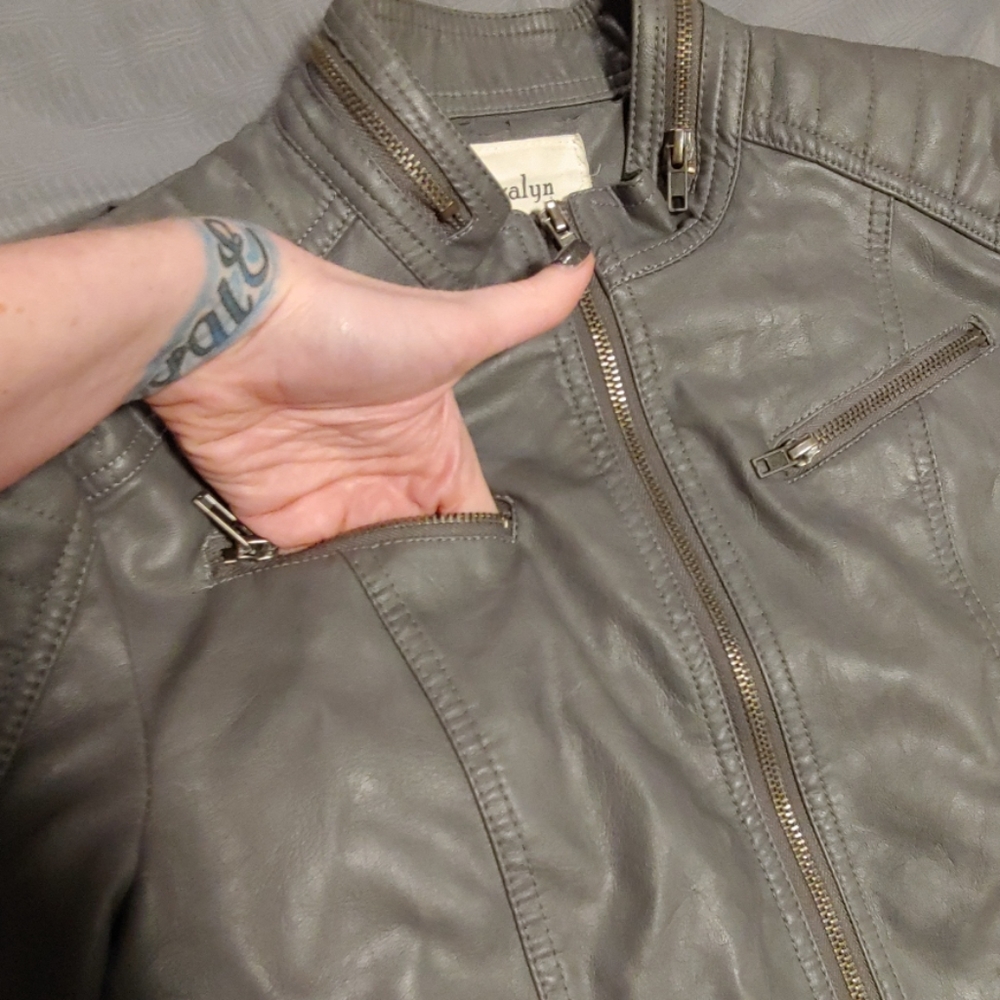 Moto Jacket - Picture 4 of 8